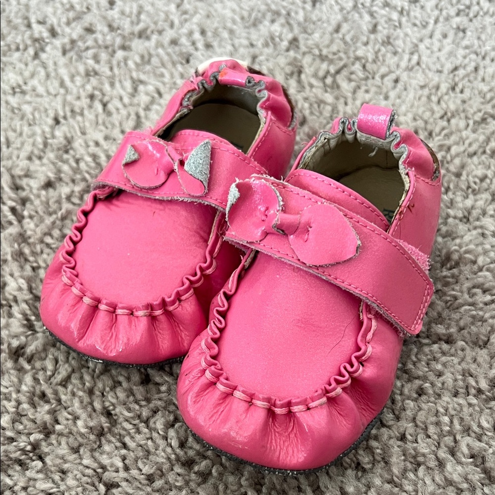 Robeez Pink Patent Leather Loafer Baby Walker Shoes